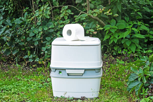 Best Porta potty rental near me  in Vienna, WV